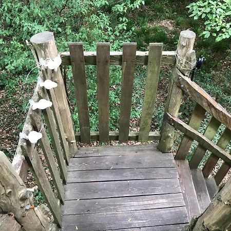 La Cabane Aux Secrets - Au Milieu De Nulle Part Outines Zewnętrze zdjęcie