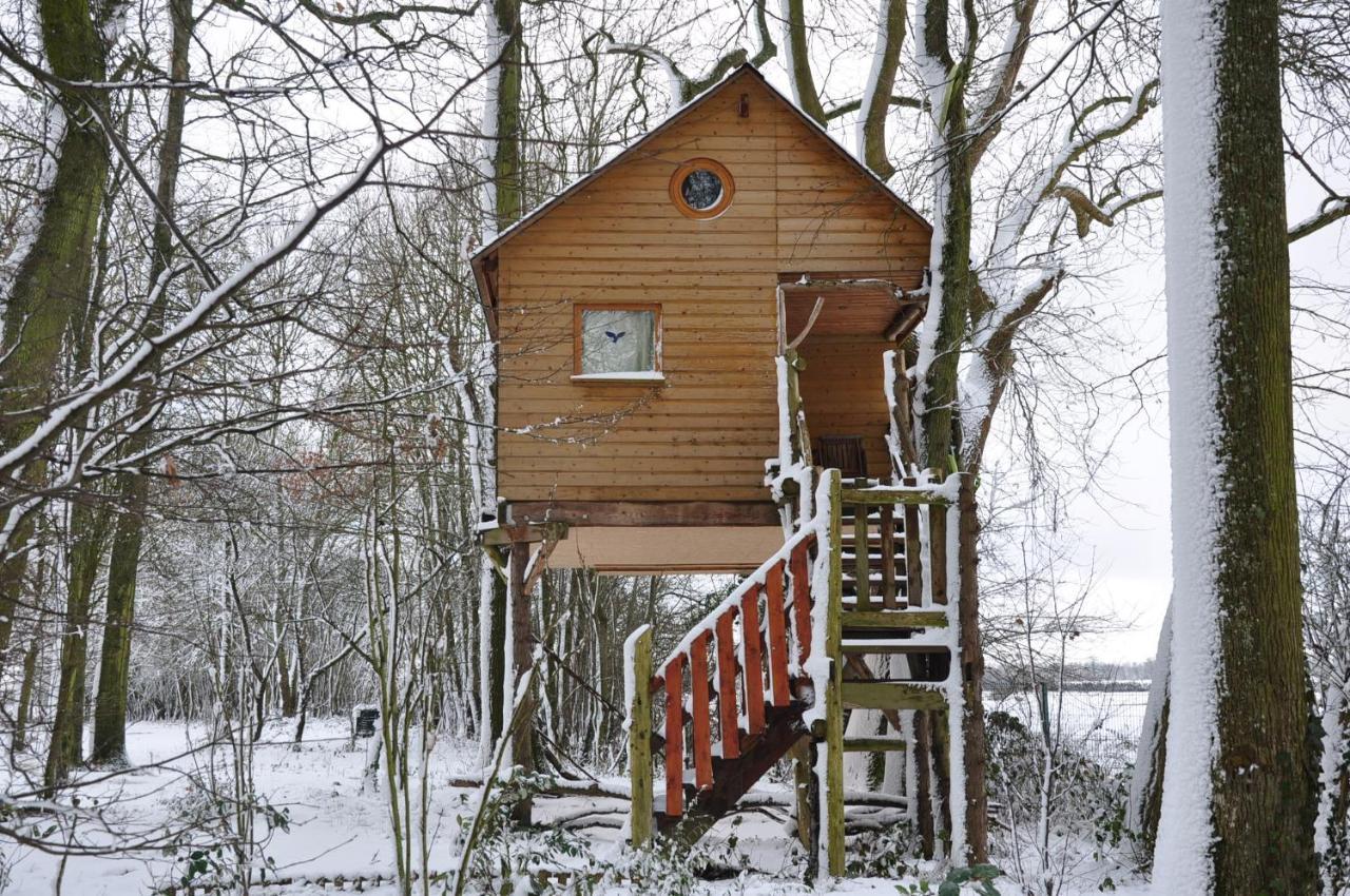 La Cabane Aux Secrets - Au Milieu De Nulle Part Outines Zewnętrze zdjęcie